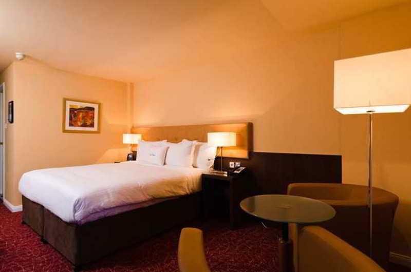 Doubletree By Hilton Aberdeen City Centre Chambre photo