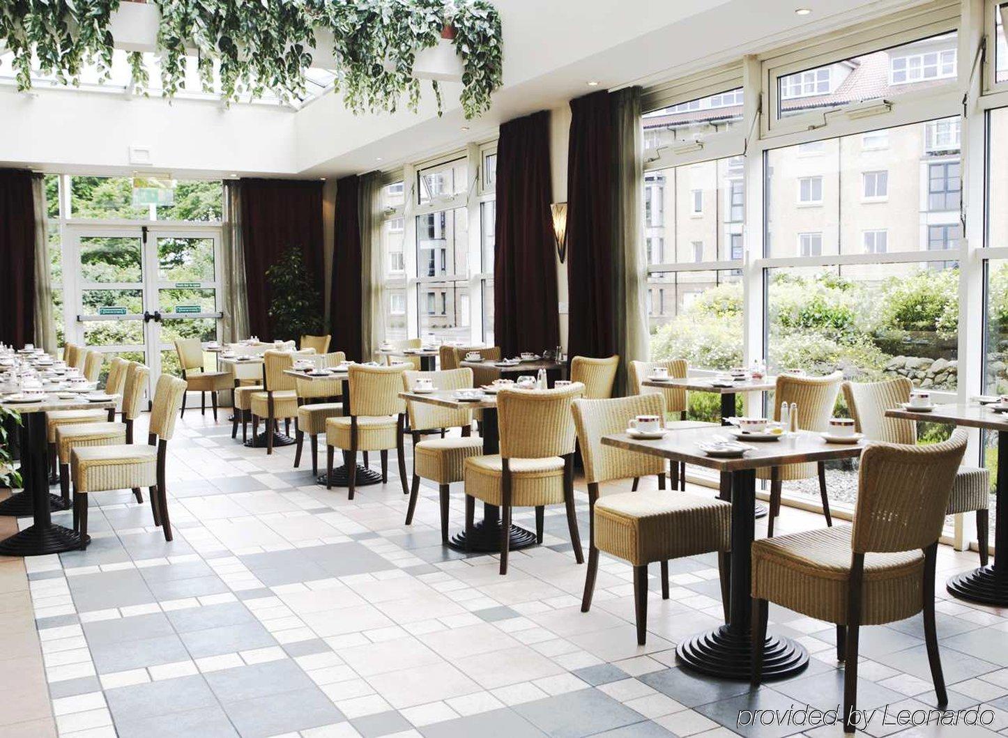 Doubletree By Hilton Aberdeen City Centre Restaurant photo