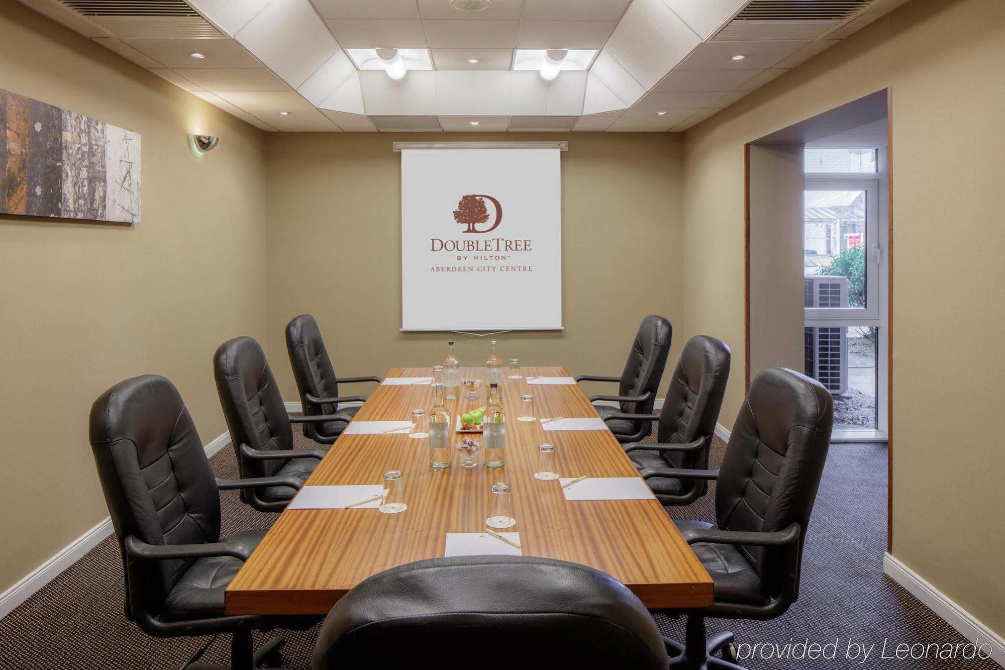 Doubletree By Hilton Aberdeen City Centre Extérieur photo